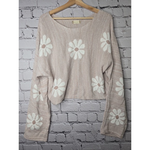 Altar'd State Sweaters - Altar'd State Pink Daisy Floral Cropped Sweater Size Large 100% Cotton Boho Knit